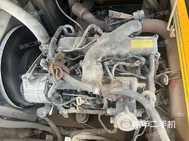 發(fā)動機整體俯視(整機外觀) 發(fā)動機整體俯視(整機外觀)