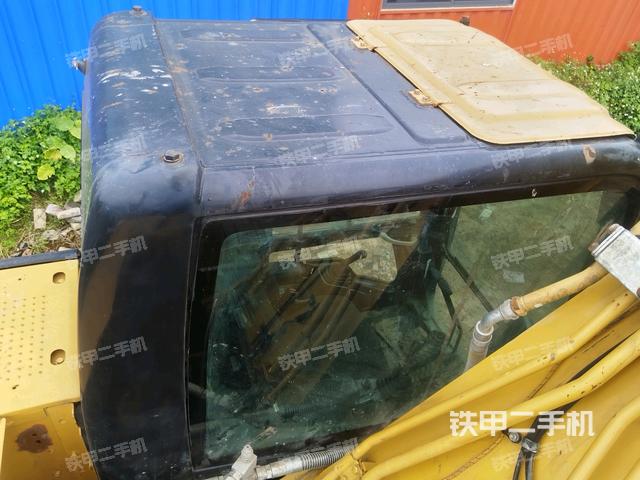 駕駛室頂部俯視(上車部件) 駕駛室頂部俯視(上車部件)