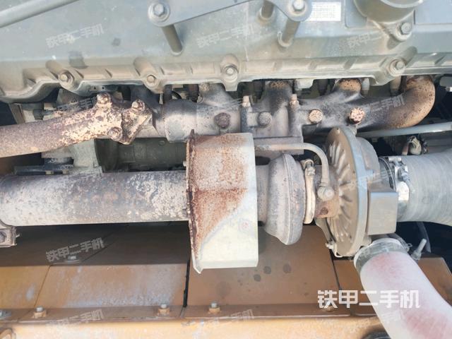 氣門(mén)室蓋螺絲特寫(xiě)(上車(chē)部件) 氣門(mén)室蓋螺絲特寫(xiě)(上車(chē)部件)
