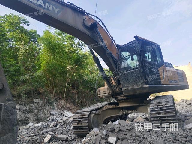 三一重工SY305H挖掘機