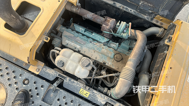 发动机整体俯视（整机外观）