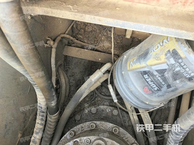 中央回轉(zhuǎn)接頭特寫(上車部件) 中央回轉(zhuǎn)接頭特寫(上車部件)