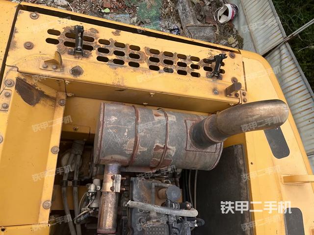 回轉(zhuǎn)馬達（上車部件）