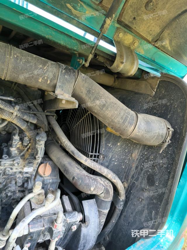 發(fā)動機(jī)室(上車部件) 發(fā)動機(jī)室(上車部件)