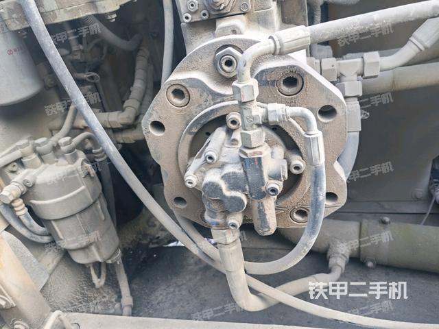 液壓泵室(大件艙室) 液壓泵室(大件艙室)