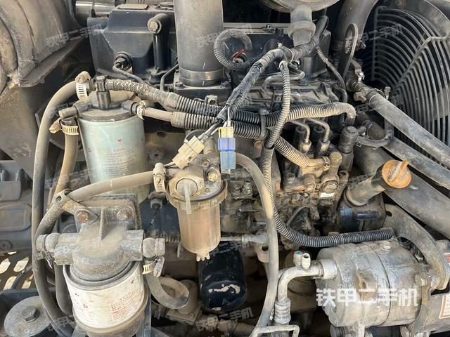 發(fā)動機整體俯視(整機外觀) 發(fā)動機整體俯視(整機外觀)