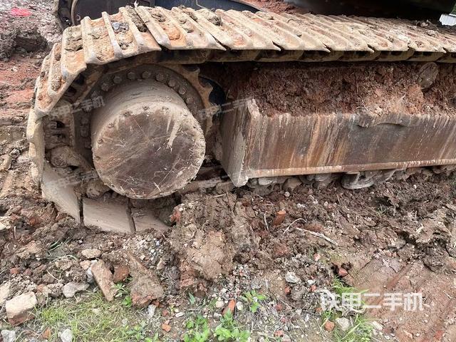 右側(cè)履帶整體（行走機構(gòu)）