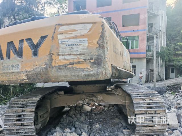 右后45(整機(jī)外觀) 右后45(整機(jī)外觀)