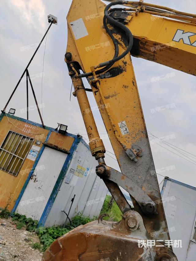 小臂整體左后（工作和回轉(zhuǎn)裝置）