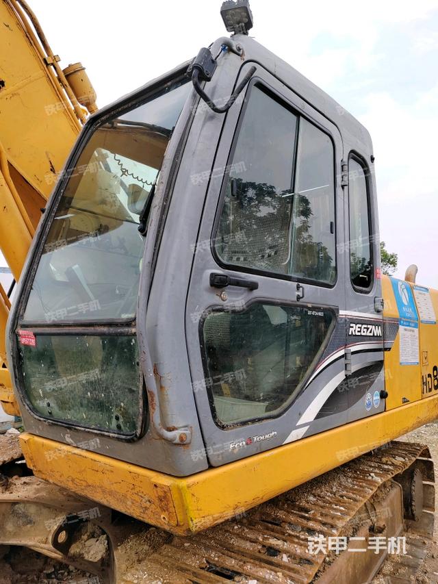 駕駛室左前45度（駕駛室部分）