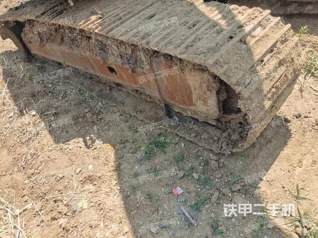 左侧履带整体 (行走机构) 左侧履带整体 (行走机构)