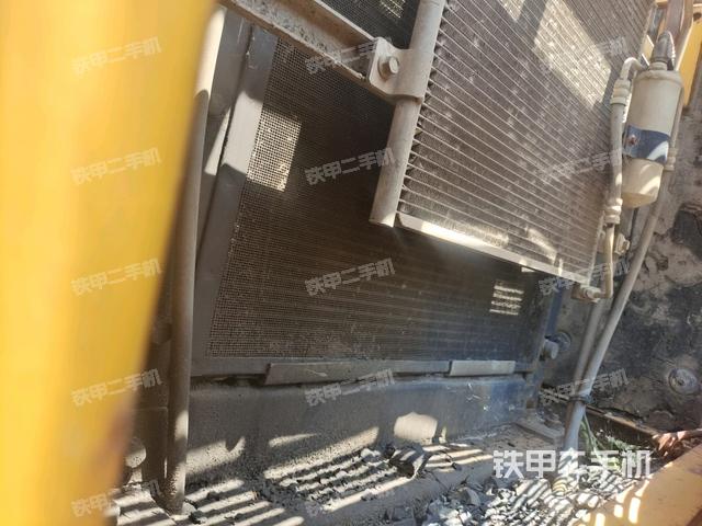 液压泵斜45 左(大件舱室) 液压泵斜45 左(大件舱室)