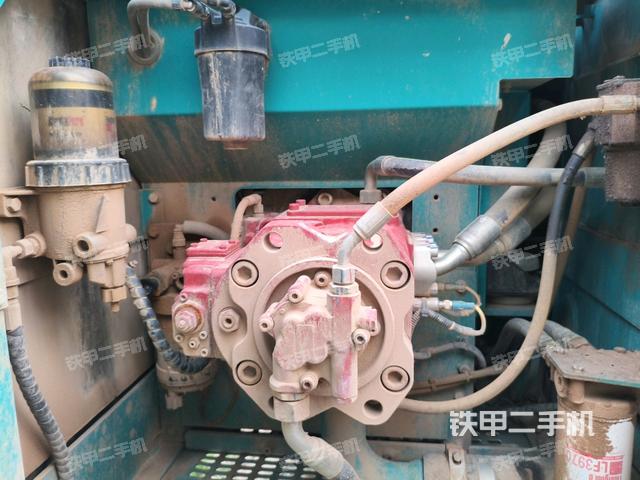 液壓泵室(大件艙室) 液壓泵室(大件艙室)