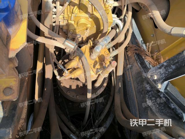 發(fā)動機室(上車部件) 發(fā)動機室(上車部件)
