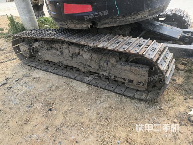 右側(cè)履帶整體?(行走機(jī)構(gòu)) 右側(cè)履帶整體?(行走機(jī)構(gòu))
