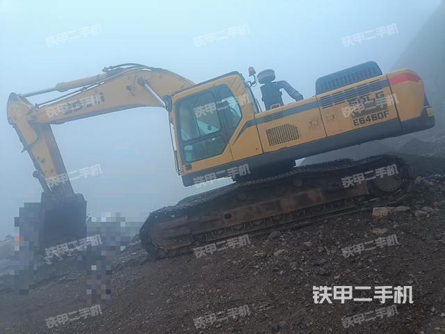 山東臨工E6400F挖掘機(jī)