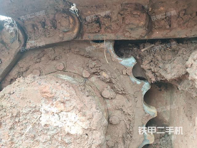 单侧履带整体（整机外观）