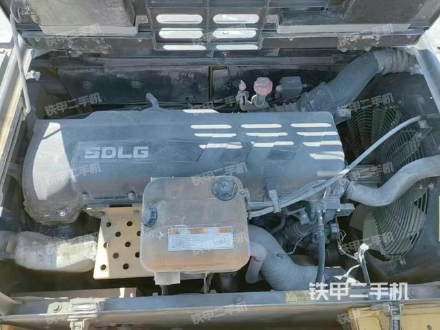 發(fā)動機整體俯視（整機外觀）