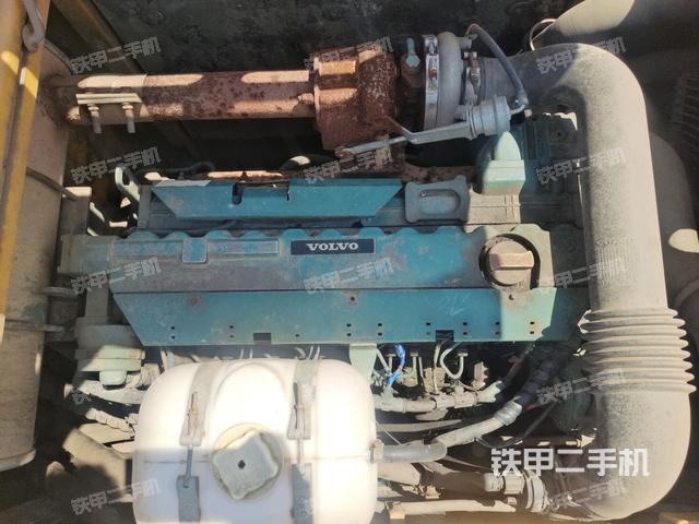 水箱+风扇特写(上车部件) 水箱+风扇特写(上车部件)