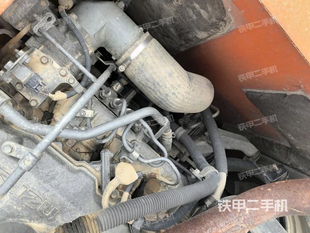 氣門室蓋螺絲特寫(上車部件) 氣門室蓋螺絲特寫(上車部件)