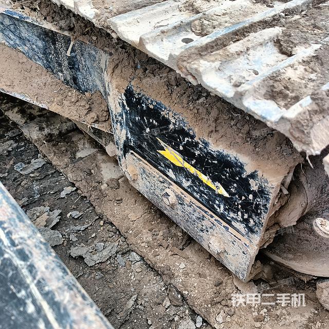 驾驶室整体（整机外观）