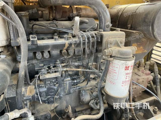 发动机整体俯视（整机外观）