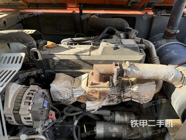發(fā)動(dòng)機(jī)整體俯視(整機(jī)外觀) 發(fā)動(dòng)機(jī)整體俯視(整機(jī)外觀)