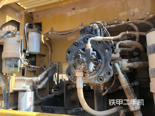 電瓶(大件艙室) 電瓶(大件艙室)