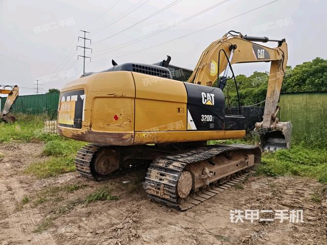 整机右后45°(整机外观) 整机右后45°(整机外观)