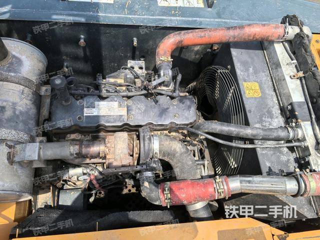 發(fā)動(dòng)機(jī)整體俯視（整機(jī)外觀）