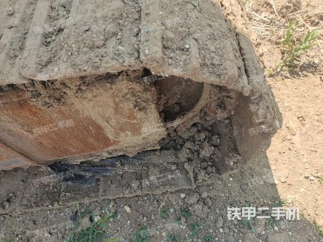 左驱动轮(行走机构) 左驱动轮(行走机构)