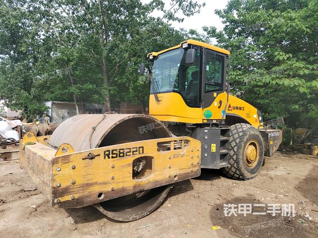 山東臨工RS8220壓路機(jī)