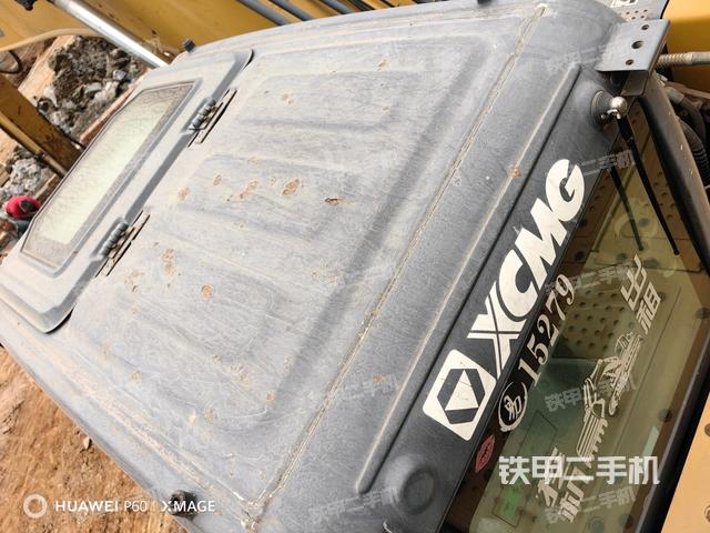駕駛室頂部(整機(jī)外觀) 駕駛室頂部(整機(jī)外觀)