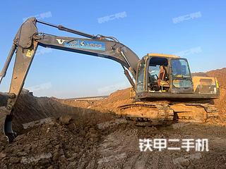 沃尔沃EC210D挖掘机实拍图片