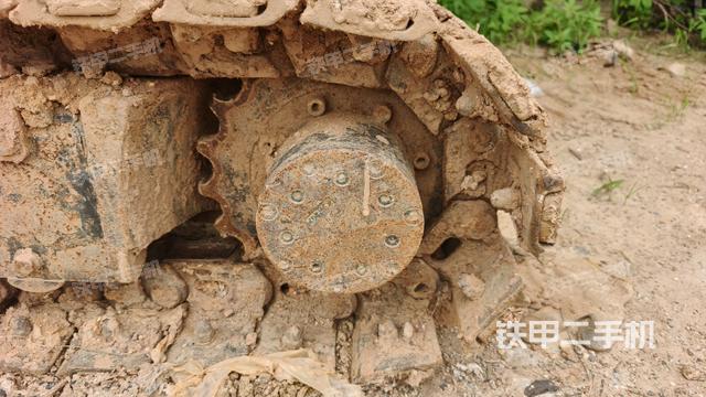 左驱动轮（行走机构）