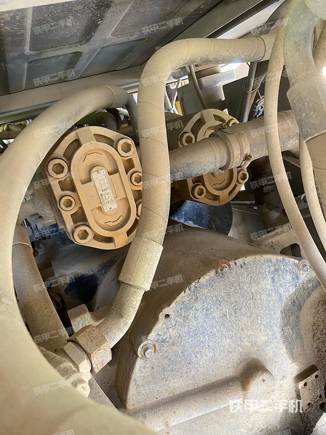 變速箱(整機(jī)外觀及大件) 變速箱(整機(jī)外觀及大件)