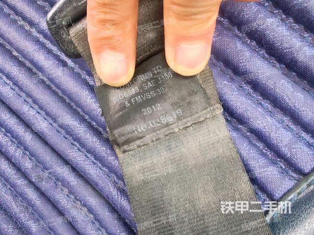駕駛室正側(cè)(駕駛室部分) 駕駛室正側(cè)(駕駛室部分)