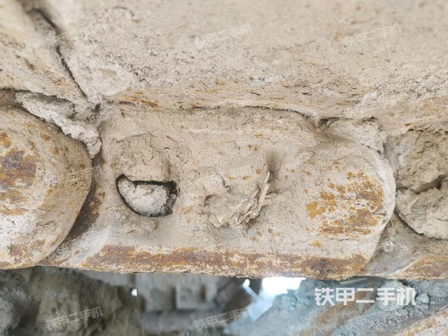 左托鏈輪和鏈筋(行走機(jī)構(gòu)) 左托鏈輪和鏈筋(行走機(jī)構(gòu))
