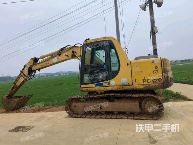 左后45(整機(jī)外觀) 左后45(整機(jī)外觀)
