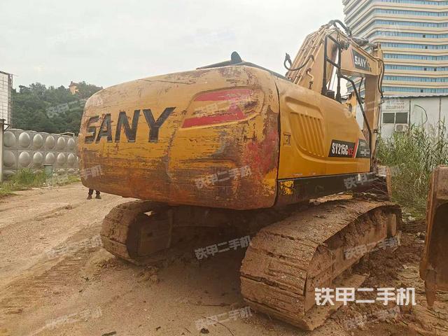 整机右后45°(整机外观) 整机右后45°(整机外观)