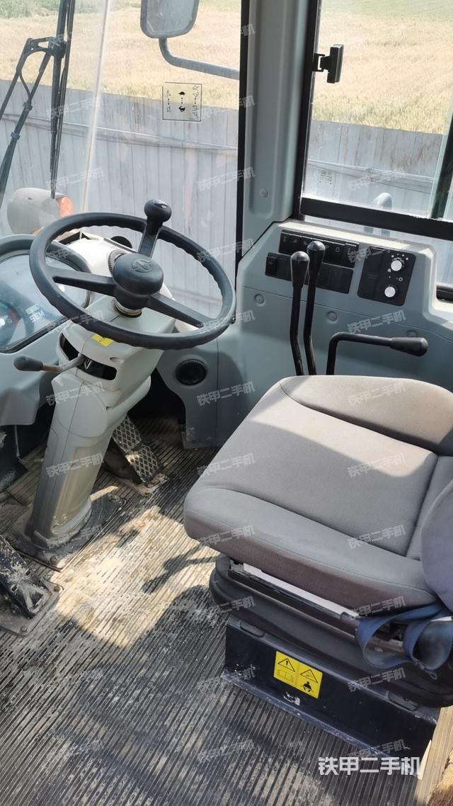 驾驶室工作台（整机外观及大件）