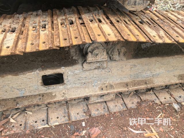 右驅(qū)動(dòng)輪(行走機(jī)構(gòu)) 右驅(qū)動(dòng)輪(行走機(jī)構(gòu))