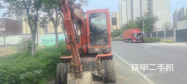 海華重工75LW-9T挖掘機