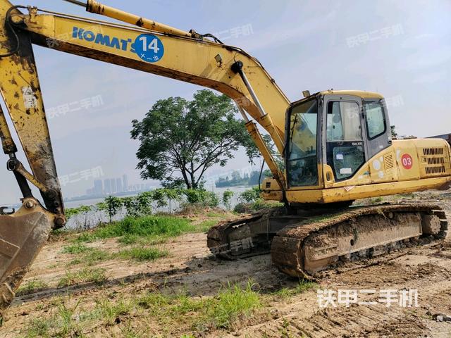 小松PC200-7挖掘機