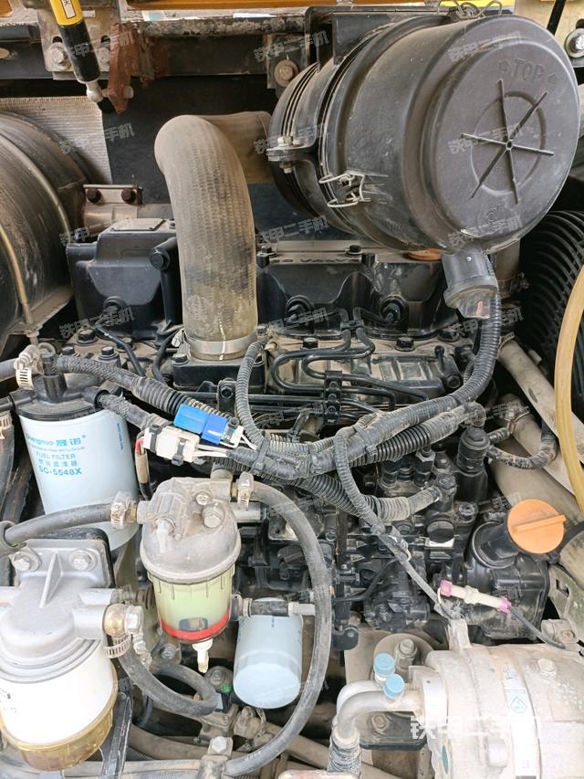 發(fā)動機室(上車部件) 發(fā)動機室(上車部件)