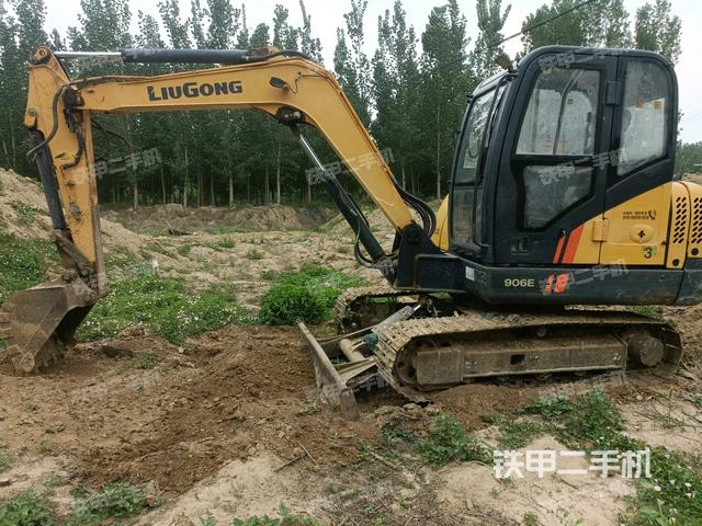 柳工CLG906E挖掘機(jī)