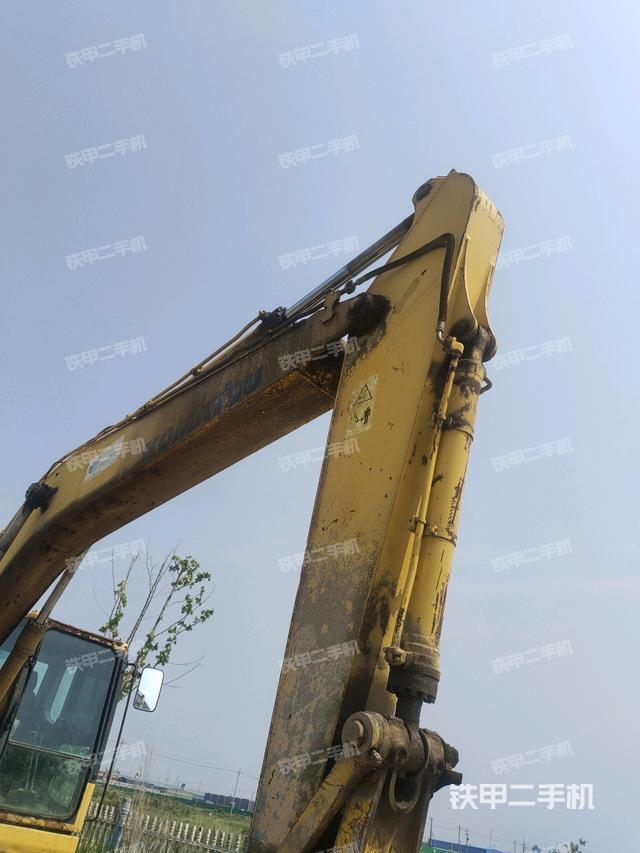 大臂整體?右側(cè)(工作和回轉(zhuǎn)裝置) 大臂整體?右側(cè)(工作和回轉(zhuǎn)裝置)