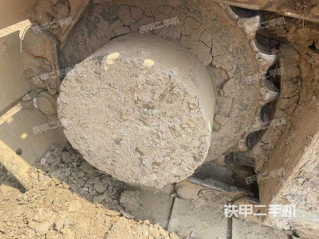 右驅(qū)動(dòng)輪(行走機(jī)構(gòu)) 右驅(qū)動(dòng)輪(行走機(jī)構(gòu))