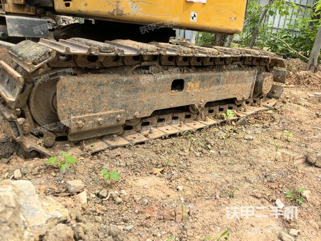 左侧履带整体 （行走机构）