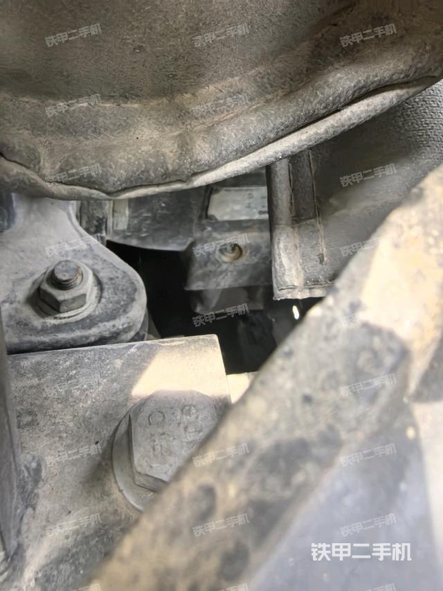 液压泵室（大件舱室）